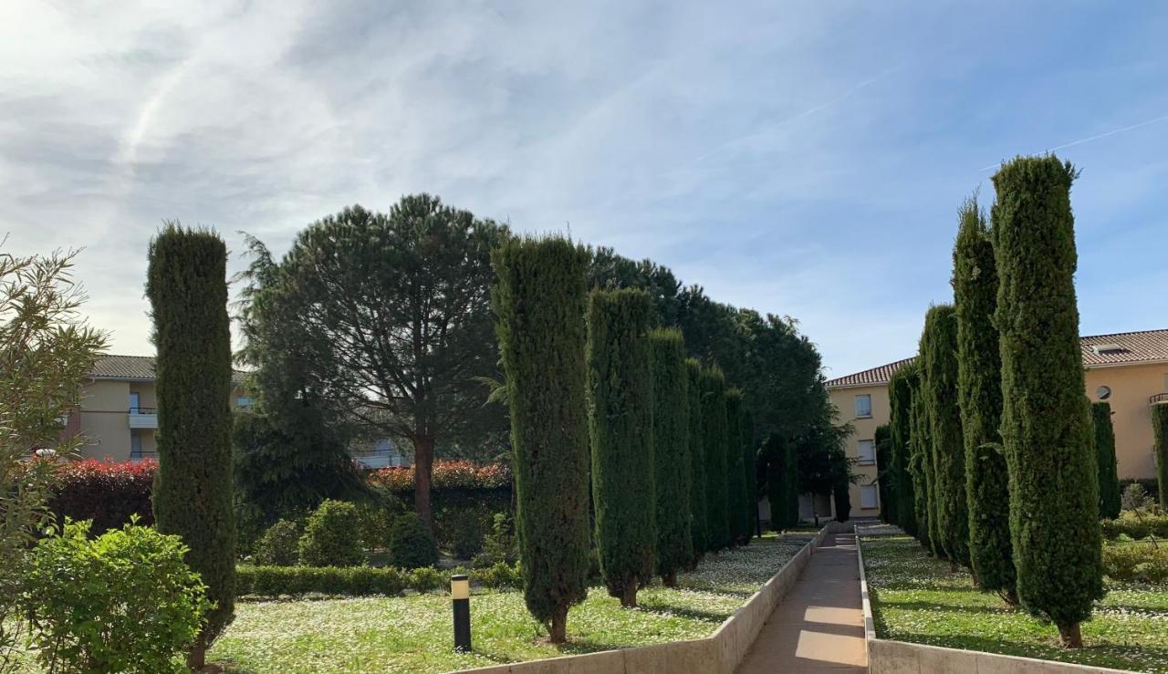 Grand Noble - Blagnac Exterior foto